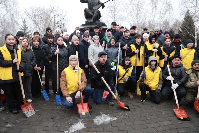 В Усть-Каменогорске прошёл субботник в рамках 