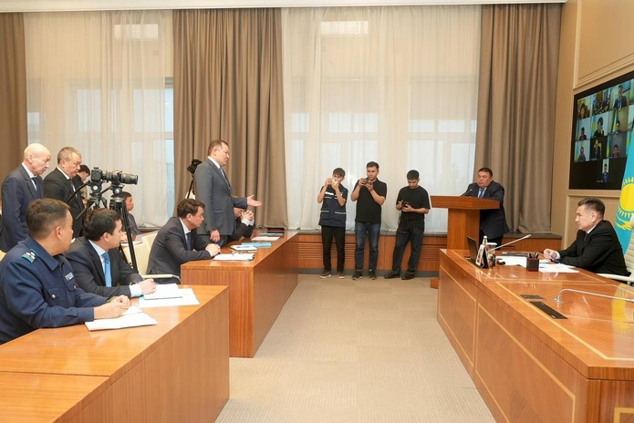 Акиматам городов и районов ВКО приказано ликвидировать мусорные свалки за неделю