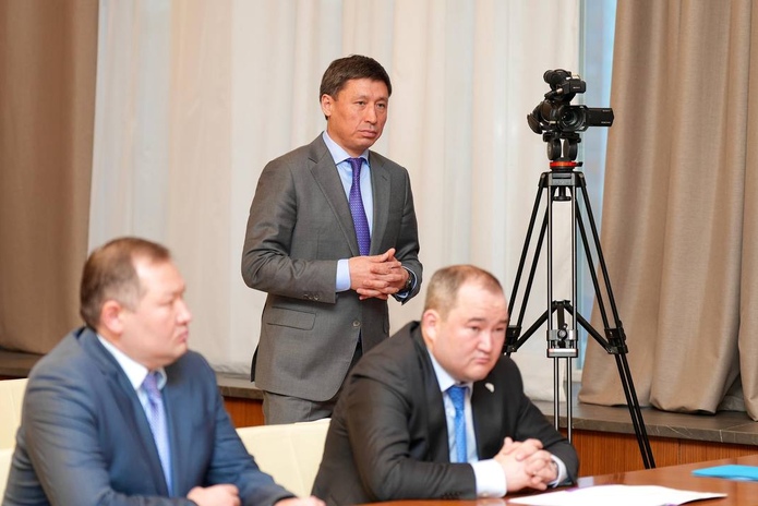 Акиматам городов и районов ВКО приказано ликвидировать мусорные свалки за неделю