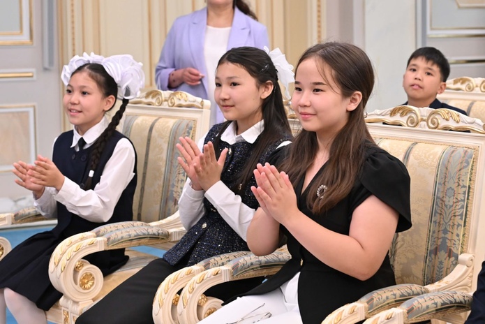 Школьники Казахстана побывали на экскурсии в Акорде