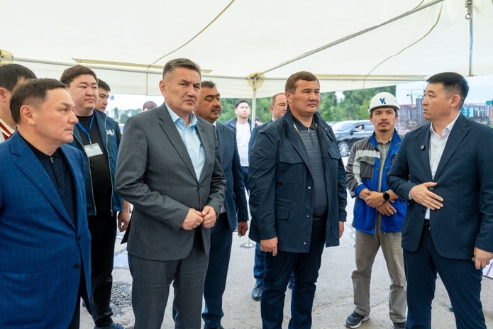 Нурлыбек Налибаев проверил строительство развязки на КШТ
