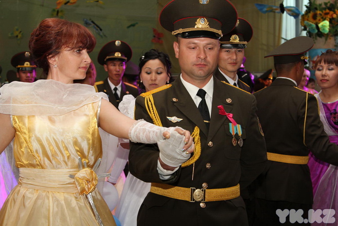 Офицерский бал 