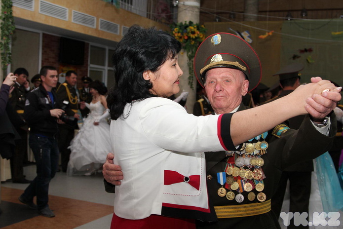 Офицерский бал 