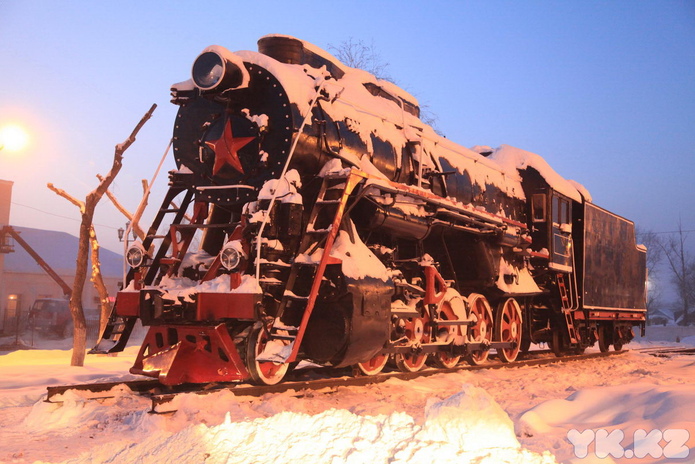 Памятник железной дороге (+фото)