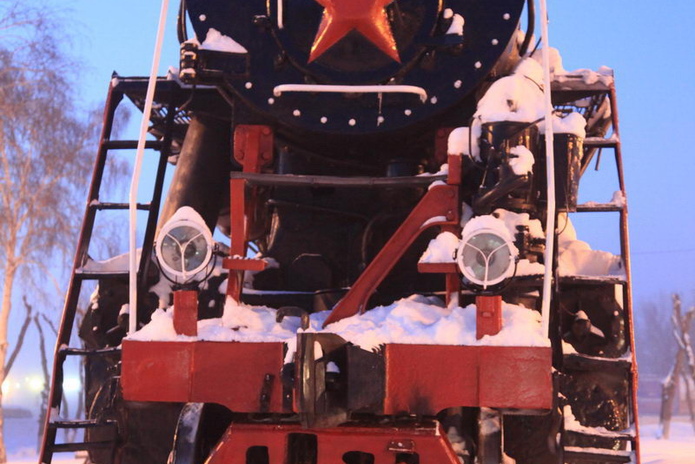 Памятник железной дороге (+фото)