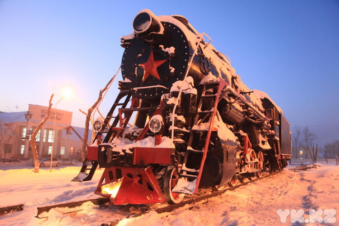 Памятник железной дороге (+фото)