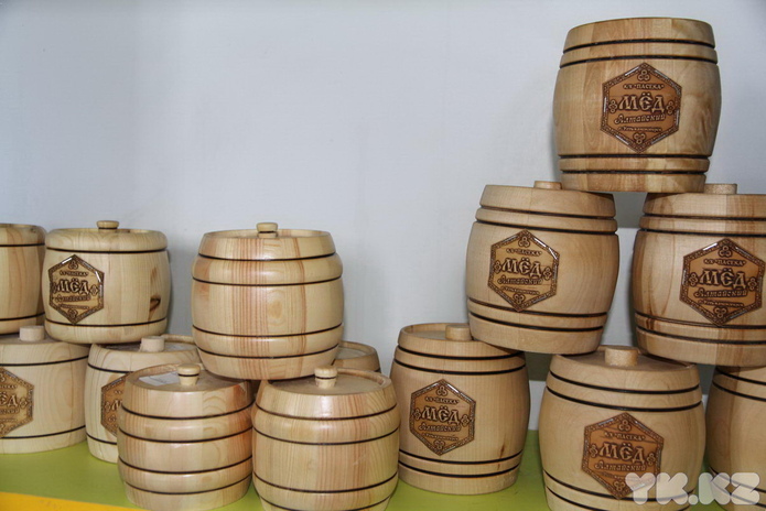 Лучший подарок, по-моему, мёд (+фото)