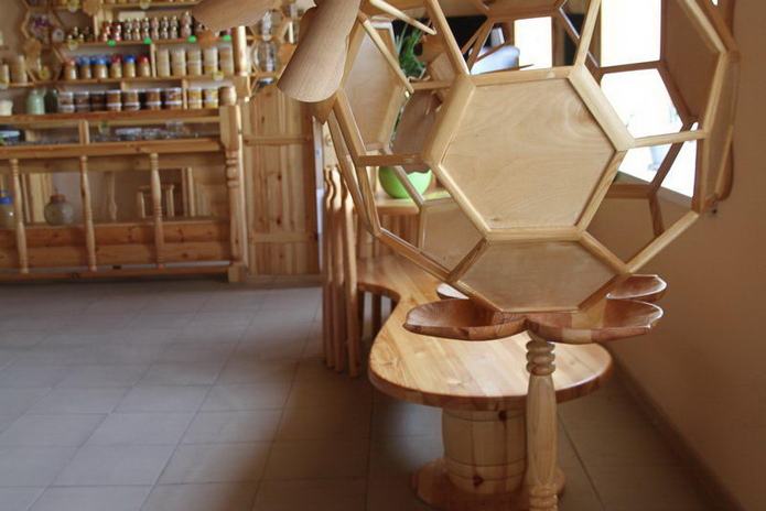 Лучший подарок, по-моему, мёд (+фото)