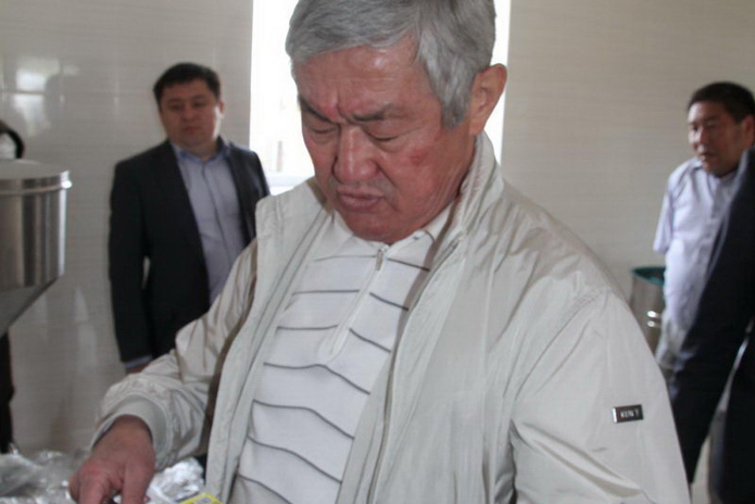 Лучший подарок, по-моему, мёд (+фото)