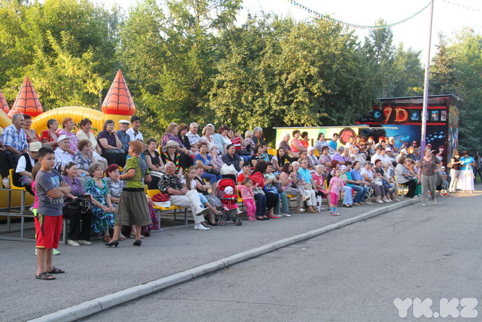 Сколько мы им платим