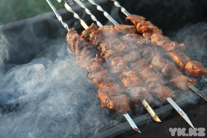 Сколько мы им платим