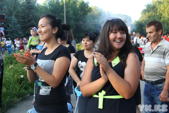 Сколько мы им платим