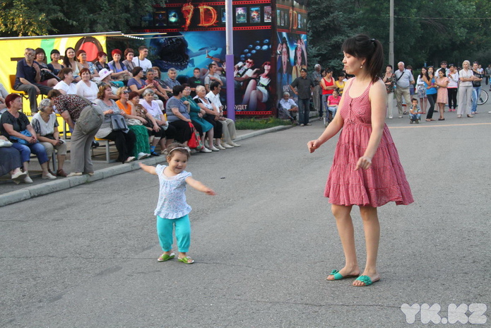 Сколько мы им платим