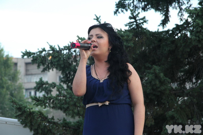 Сколько мы им платим