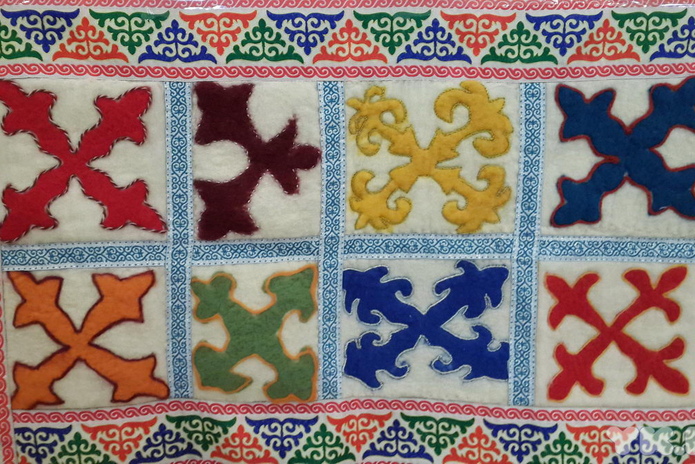 В Казахстане нет смысла вводить специальный налог на роскошь – Б.Жамишев