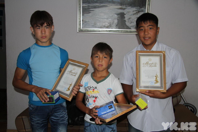 Общественность проследит за служебным автотранспортом