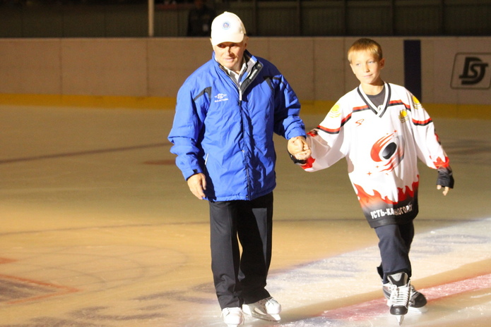 В Риддере закрыли школу, которую все лето готовили к 1 сентября