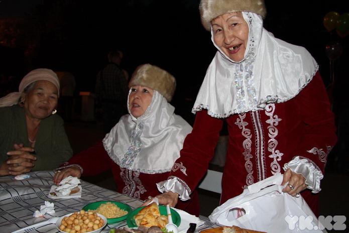 Зомби на Арбате (+фото)