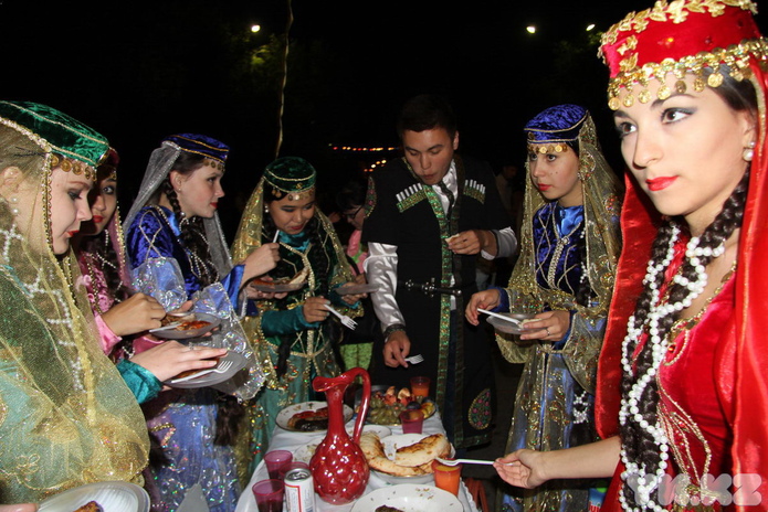 Зомби на Арбате (+фото)