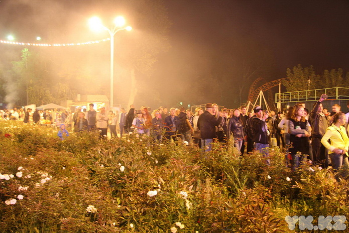 Зомби на Арбате (+фото)