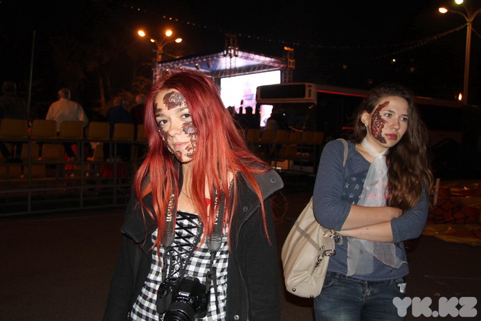 Зомби на Арбате (+фото)