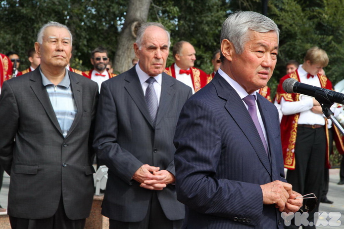 В честь великих земляков (+фото)