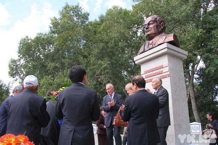 В честь великих земляков (+фото)