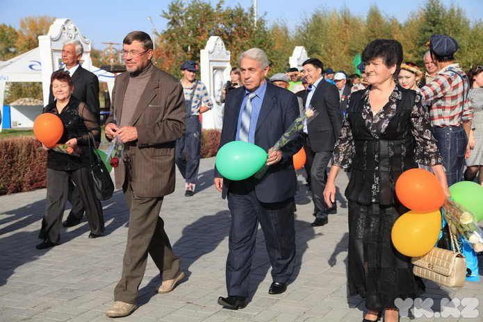 Поздравили (+фото)