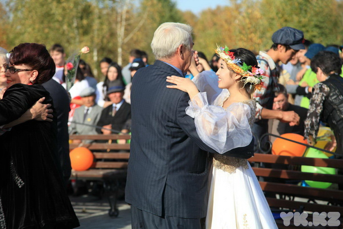 Поздравили (+фото)