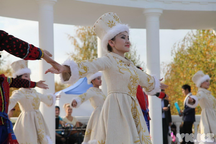 Поздравили (+фото)