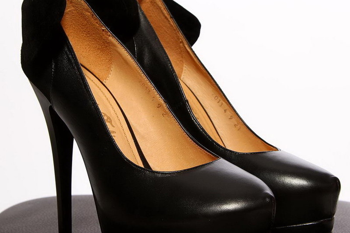 Еще больше женственности - PR