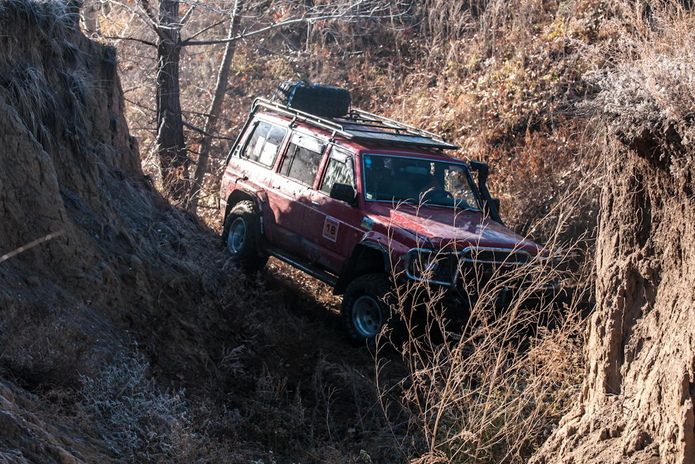 Официально по бездорожью