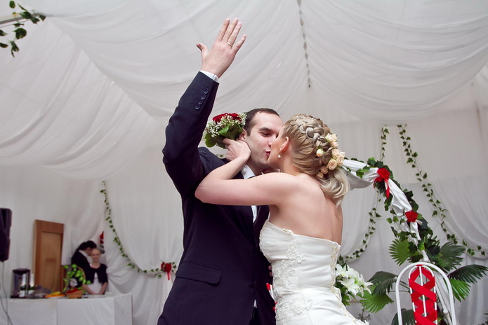 Шикарные свадьбы под роскошным шатром - PR