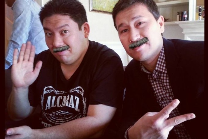 Отметили флешмобом