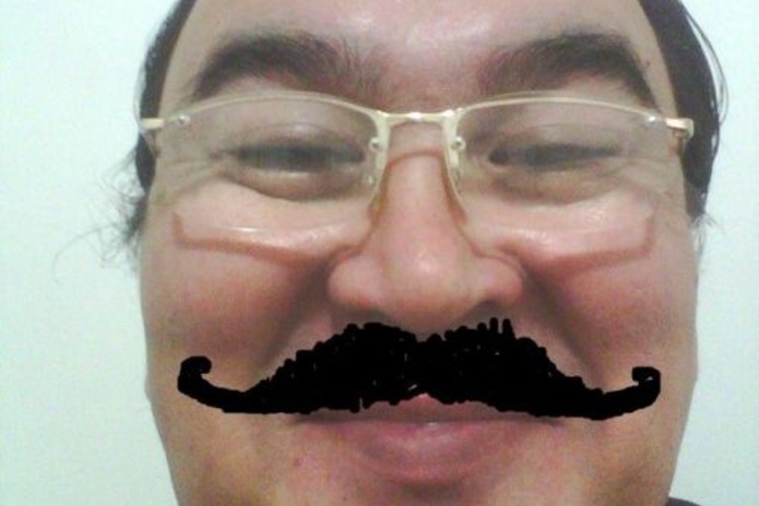 Отметили флешмобом