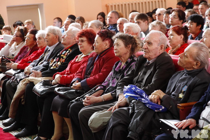 Вспоминать тяжело, забывать невозможно