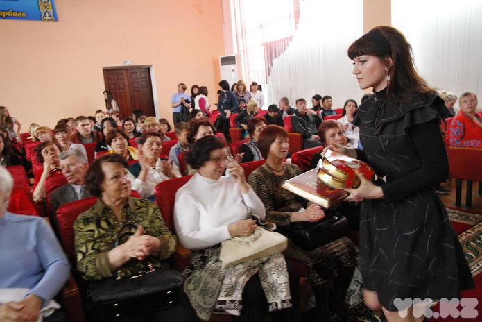 Вспоминать тяжело, забывать невозможно