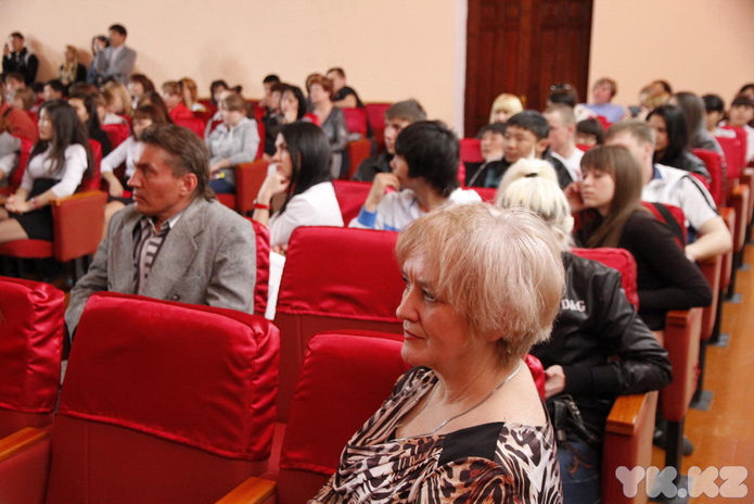 Вспоминать тяжело, забывать невозможно