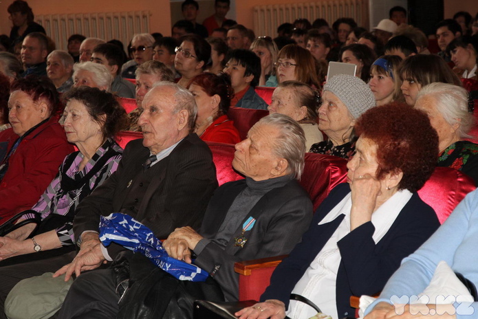 Вспоминать тяжело, забывать невозможно