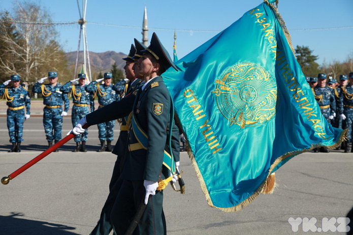 Вручили Боевое Знамя (+фото)