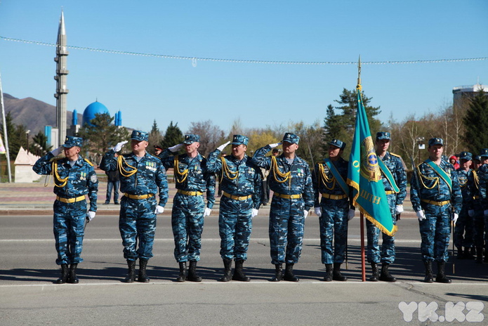 Вручили Боевое Знамя (+фото)