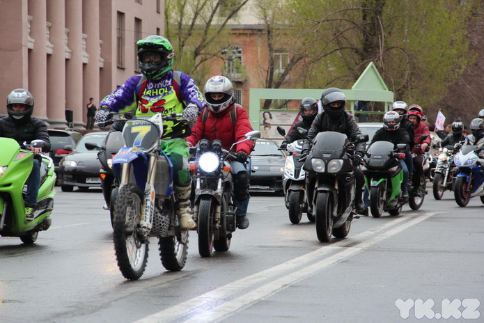Байкеры открыли сезон (+фото)