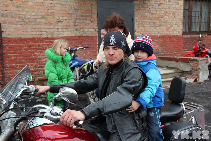 Байкеры открыли сезон (+фото)