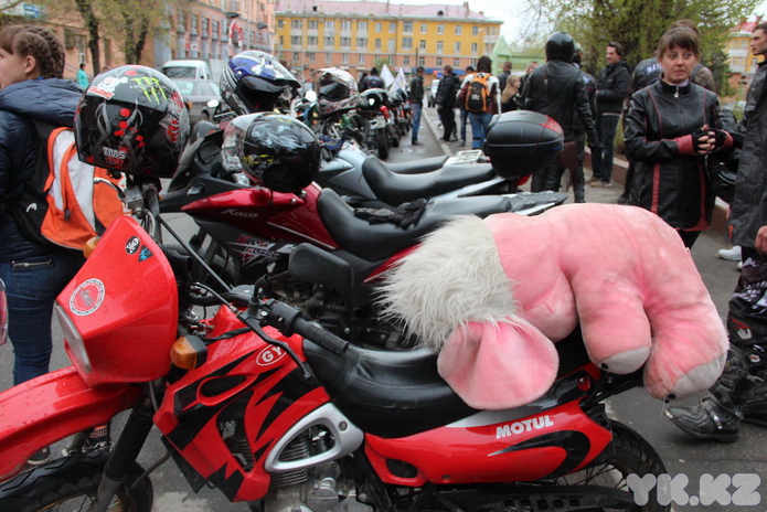 Байкеры открыли сезон (+фото)