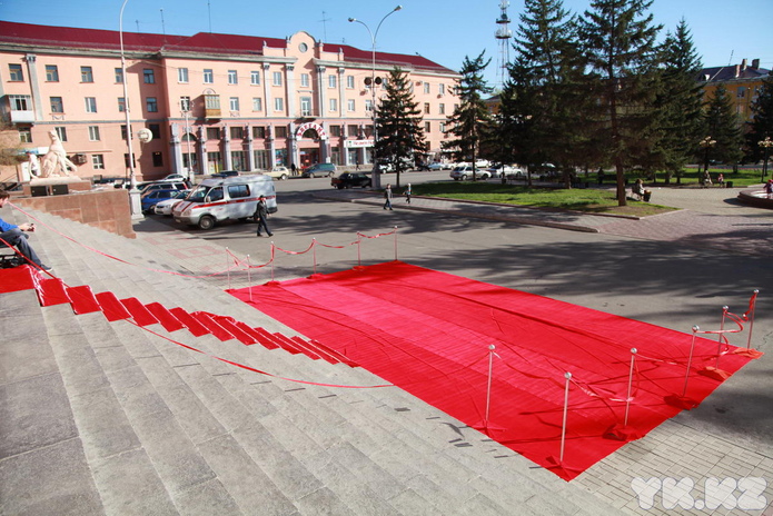 Студенты встречают весну (+фото)