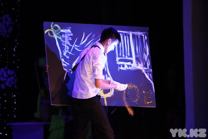 Студенты встречают весну (+фото)