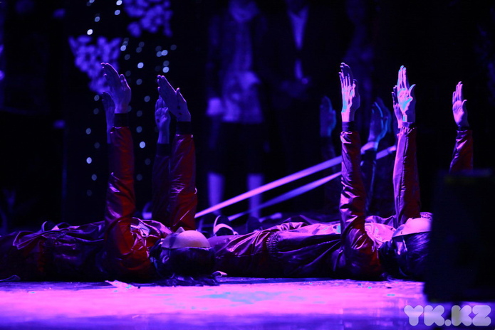 Студенты встречают весну (+фото)