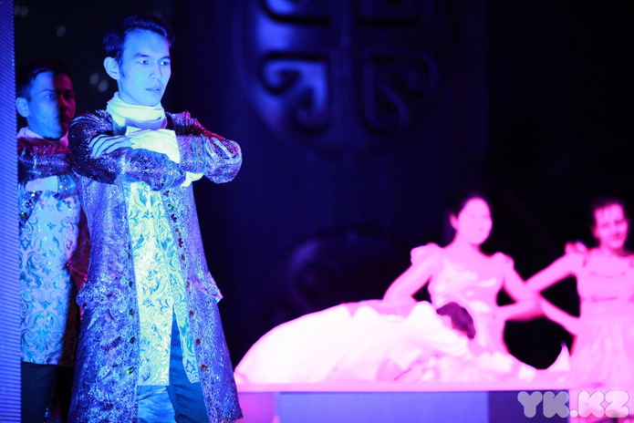 Студенты встречают весну (+фото)