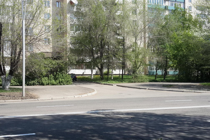 Во двор – в объезд