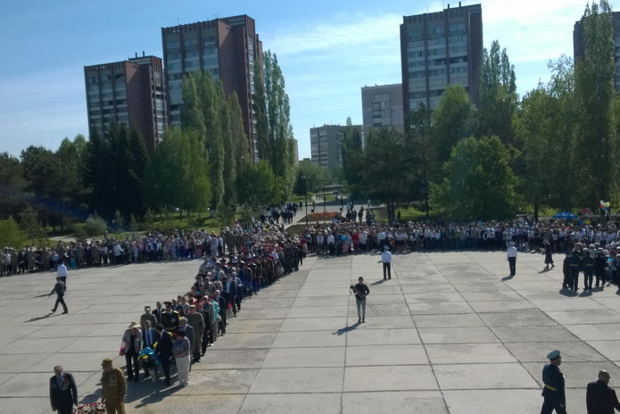 Цветы к Вечному огню
